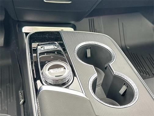 2025 Cadillac LYRIQ Sport w/1SJ