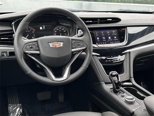 2025 Cadillac XT6 Premium Luxury AWD