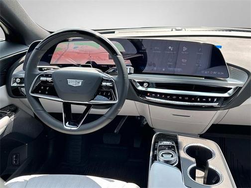 2025 Cadillac LYRIQ Sport w/1SJ