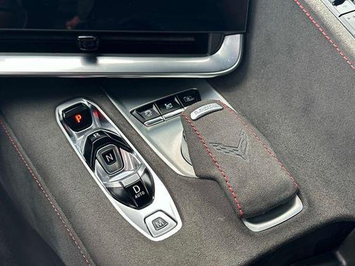 Black 2022 Chevrolet Corvette Stingray w/3LT