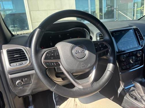 2021 Jeep Grand Cherokee Laredo