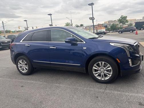 2023 Cadillac XT5 Luxury