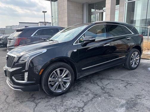2022 Cadillac XT5 Premium Luxury