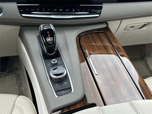 2024 Cadillac Escalade ESV Sport Platinum