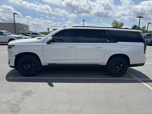 2024 Cadillac Escalade ESV Sport Platinum