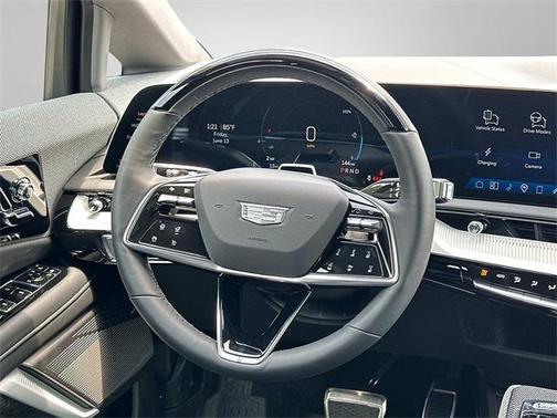 2025 Cadillac OPTIQ Sport 2 AWD