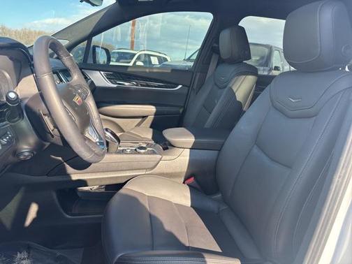 2024 Cadillac XT6 Premium Luxury AWD