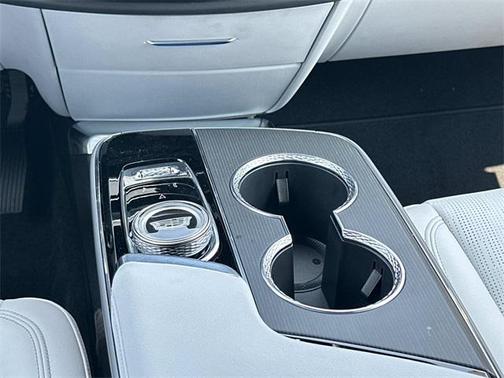 2025 Cadillac LYRIQ Luxury w/1SD