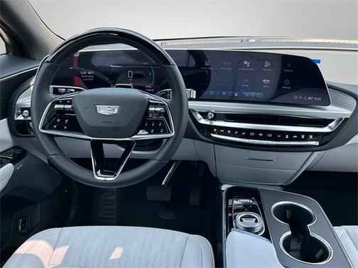 2025 Cadillac LYRIQ Luxury w/1SD