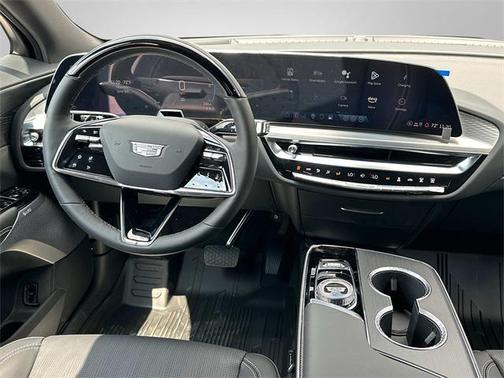 2025 Cadillac LYRIQ Luxury w/1SD