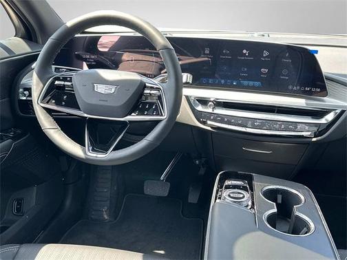 2025 Cadillac LYRIQ Luxury w/1SC
