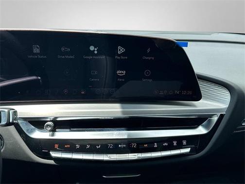 2025 Cadillac LYRIQ Sport w/1SJ