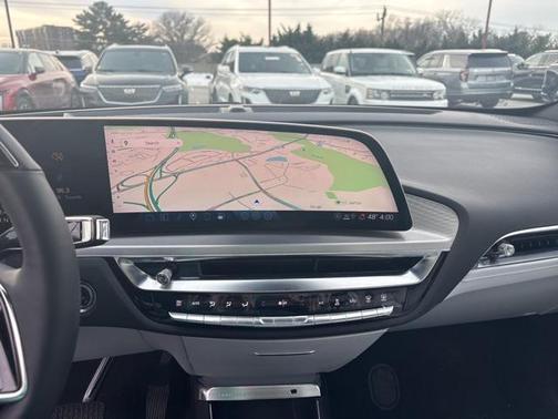 2025 Cadillac LYRIQ Sport