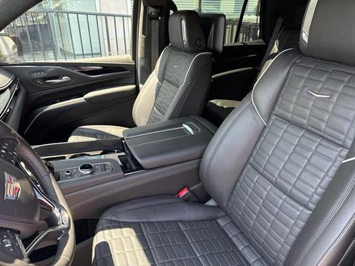 2024 Cadillac Escalade V-Series