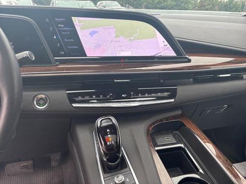 2023 Cadillac Escalade ESV Premium Luxury