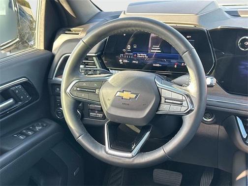 2025 Chevrolet Suburban 4WD High Country