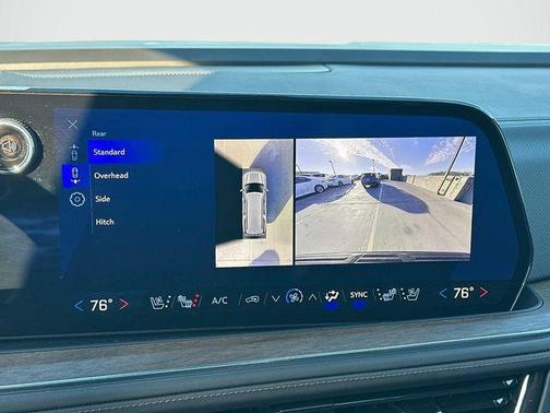 2025 Chevrolet Suburban 4WD High Country