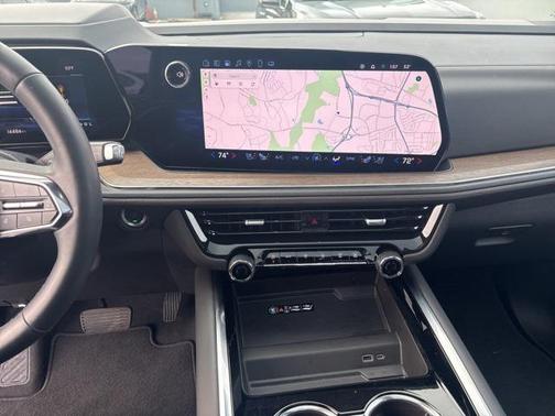 2025 Chevrolet Suburban 4WD High Country