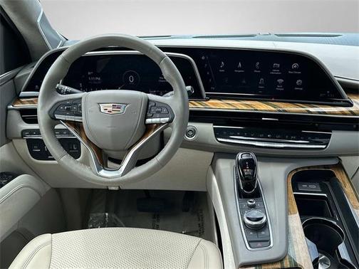 2022 Cadillac Escalade ESV Premium Luxury Platinum
