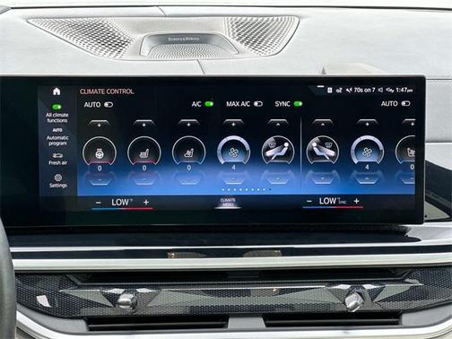 2023 BMW X7 xDrive40i