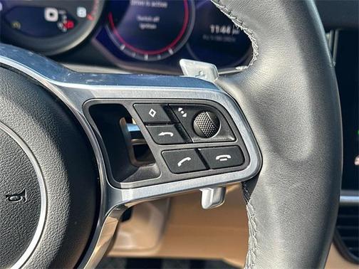 2023 Porsche Cayenne Platinum Edition