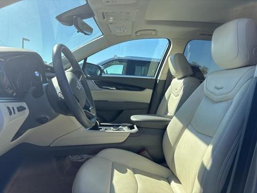 2024 Cadillac XT6 Premium Luxury AWD