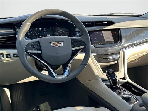 2024 Cadillac XT6 Premium Luxury AWD