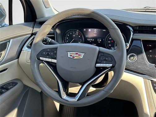 2024 Cadillac XT6 Premium Luxury AWD