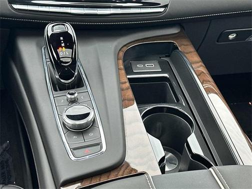 2023 Cadillac Escalade ESV Sport Platinum
