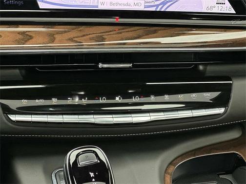 2023 Cadillac Escalade ESV Sport Platinum