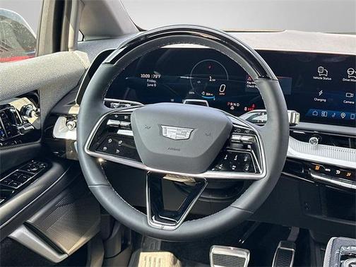 2025 Cadillac OPTIQ Sport 2 AWD