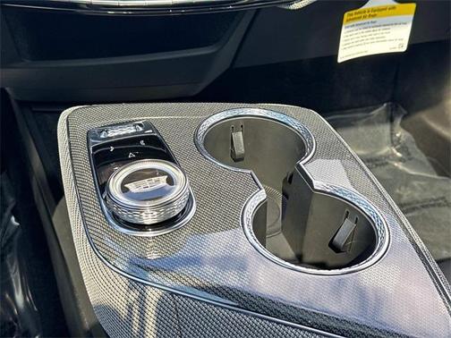 2025 Cadillac OPTIQ Luxury