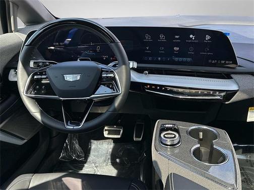 2025 Cadillac OPTIQ Luxury