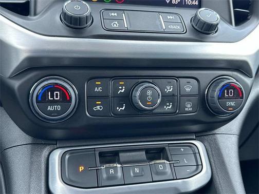 2023 GMC Acadia AWD SLE