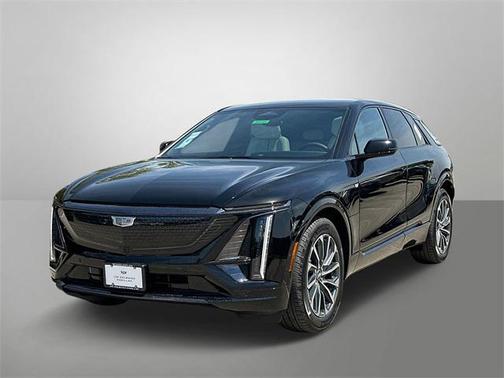 2025 Cadillac LYRIQ Sport