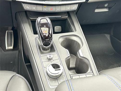 2025 Cadillac XT4 Sport