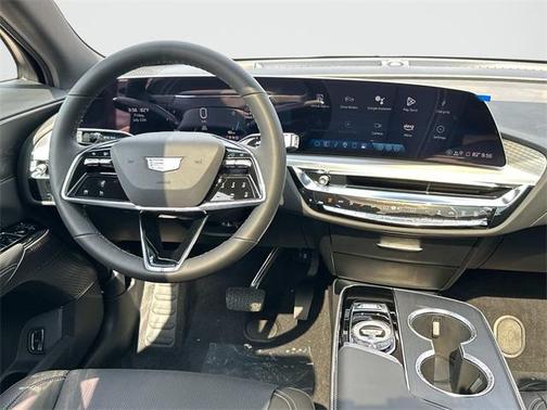 2025 Cadillac LYRIQ Luxury w/1SC