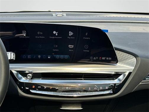2025 Cadillac LYRIQ Luxury w/1SC