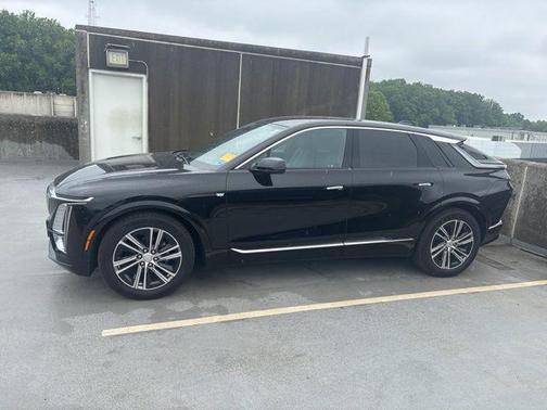 Black Metallic 2024 Cadillac LYRIQ Luxury