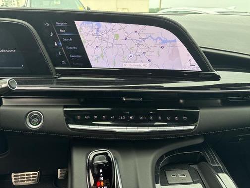 2023 Cadillac Escalade V-Series