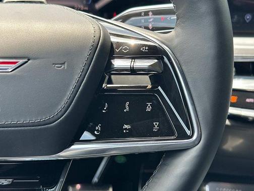 2026 Cadillac LYRIQ V Premium