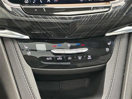 2023 Cadillac XT6 Premium Luxury FWD