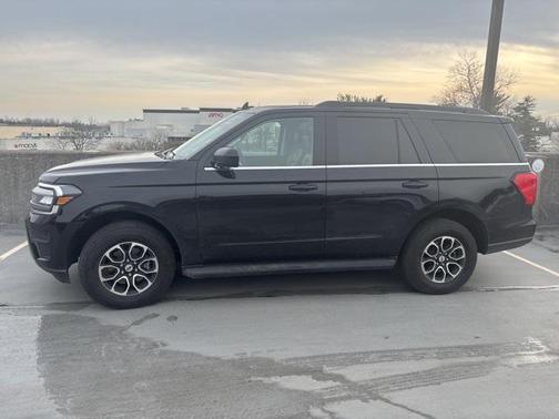 2024 Ford Expedition XLT