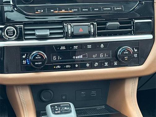 2023 Nissan Pathfinder Platinum 4WD
