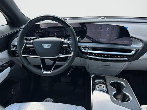 2025 Cadillac LYRIQ Sport