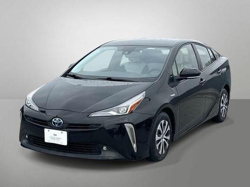2022 Toyota Prius XLE