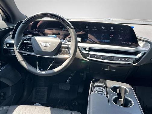 2025 Cadillac LYRIQ Sport w/1SJ