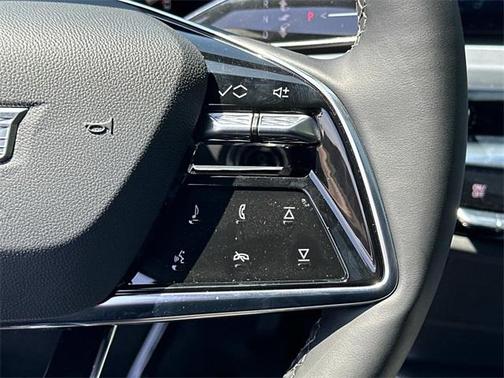 2025 Cadillac LYRIQ Sport w/1SJ