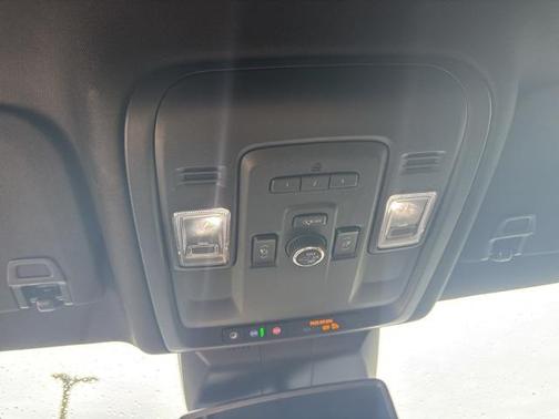 2022 Cadillac Escalade ESV Luxury