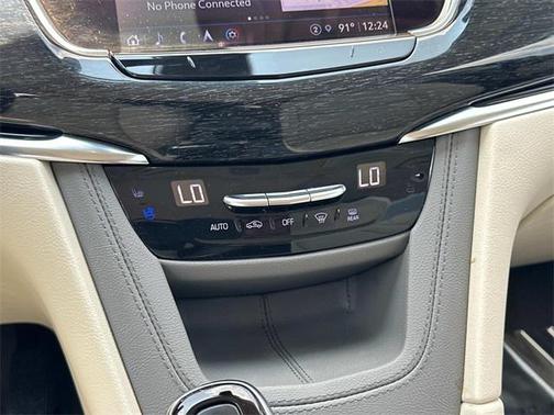 2022 Cadillac XT6 Premium Luxury AWD